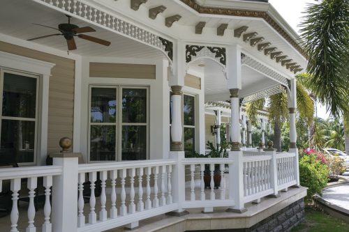 Alternative view of Fypon Smooth Decorative Full-Round Finial Ball
